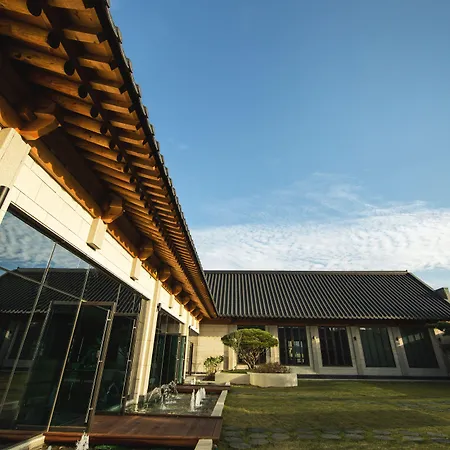 Ramada By Wyndham Seoul Sindorim