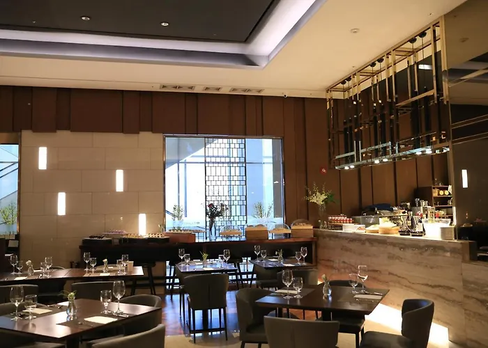 Hotel Ramada By Wyndham Sindorim 4*