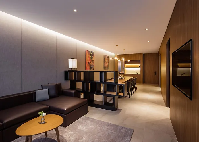 Hotel Ramada By Wyndham Sindorim 4*