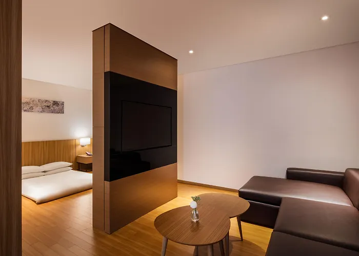 Hotel Ramada By Wyndham Sindorim 4*