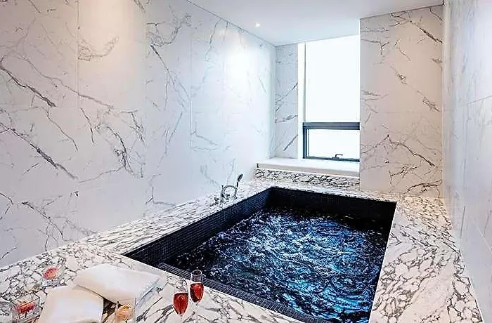 Ramada By Wyndham Sindorim Hotel Seul