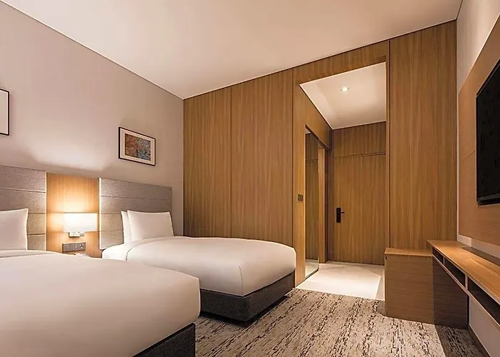 Hotel Ramada By Wyndham Sindorim 4*
