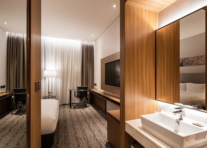 Ramada By Wyndham Sindorim 4* Seul